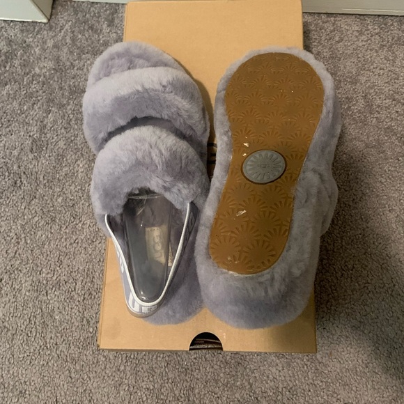 Uggs - Picture 4 of 4